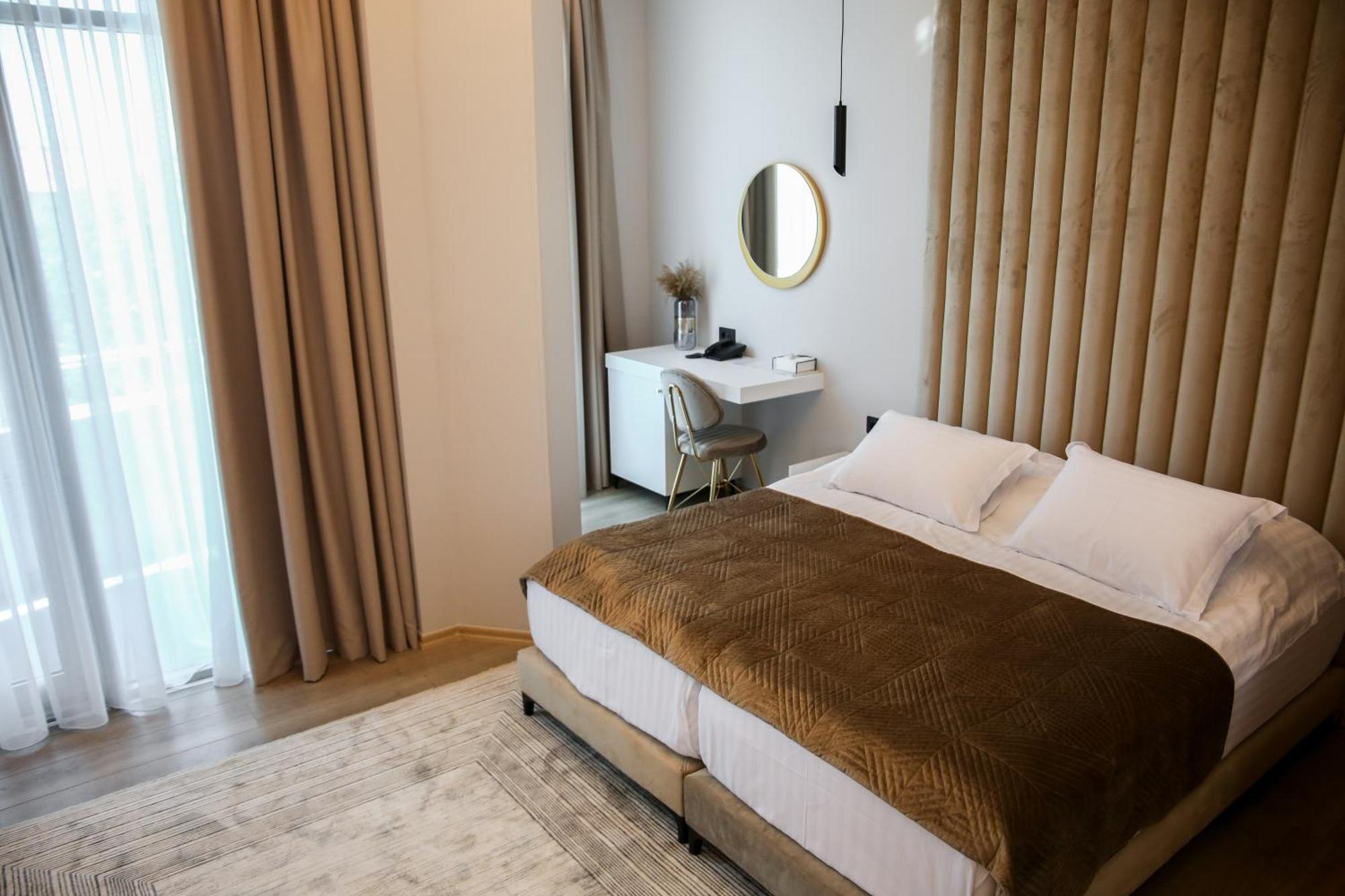 Sky View Hotel Κορυτσά Εξωτερικό φωτογραφία